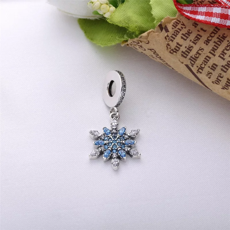 (image pour) PANDORA - Charm Pendentif Flocon de Neige Cristallisé - 791761nblmx - Afficher 5