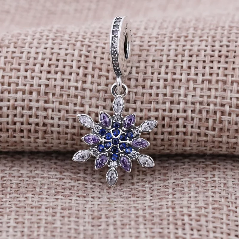 (image pour) PANDORA - Charm Pendentif Flocon de Neige Cristallisé - 791761nblmx - Afficher 7