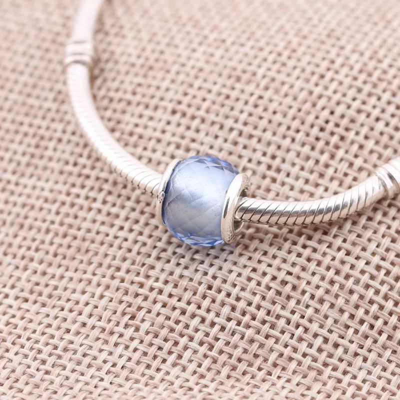 (image pour) PANDORA - Charm Petites Facettes Bleues - 791499SBQ - Afficher 2