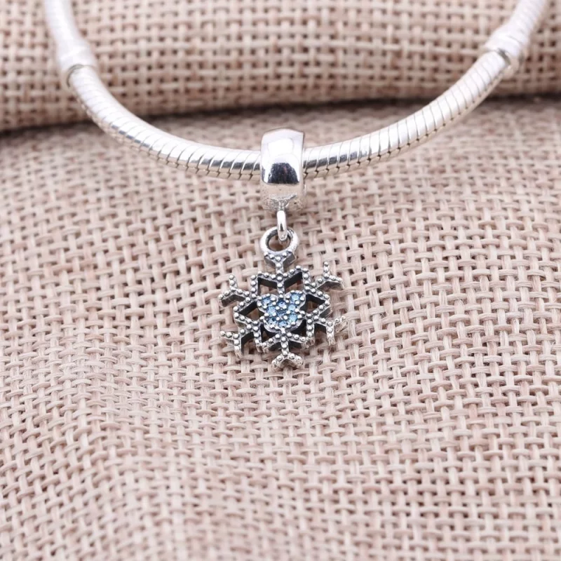 (image pour) PANDORA - Disney, Flocon brillant de Mickey - 791467CFL - Charms - Afficher 2