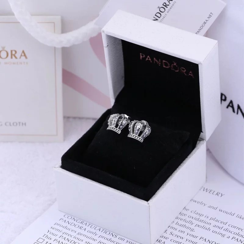 (image pour) PANDORA - Couronne royale, cz incolore - 290539CZ - Boucles d’oreilles - Afficher 2