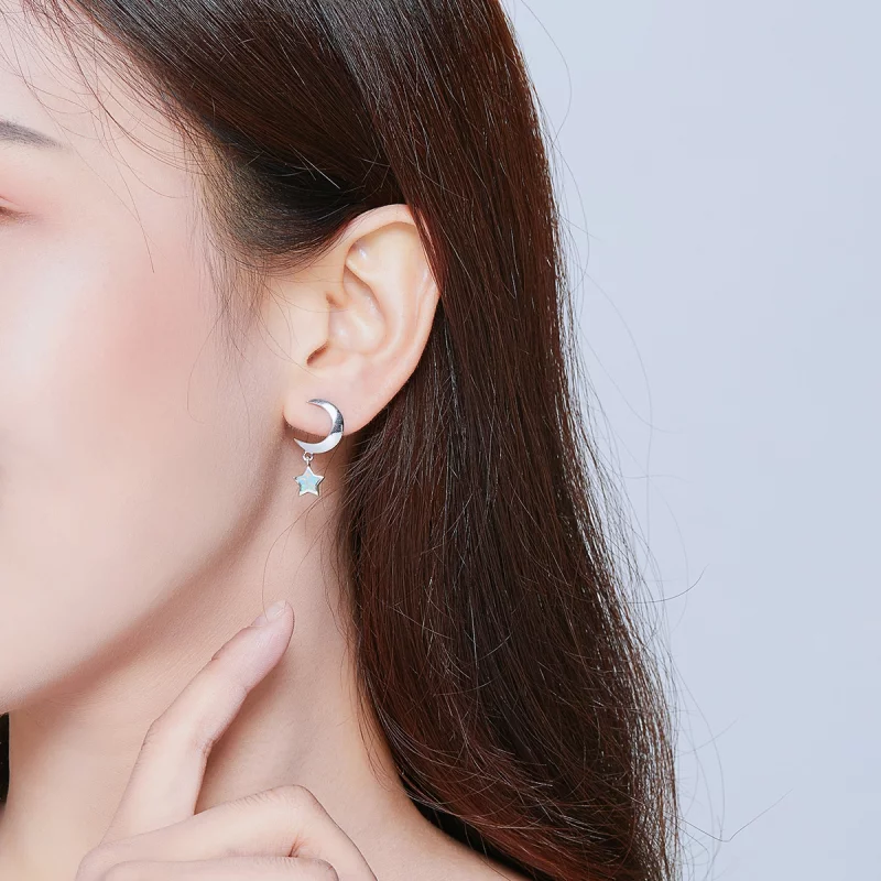 (image pour) Boucles d'oreilles pendantes en opale style Pandora avec lune et étoile - SCE707 - Afficher 5