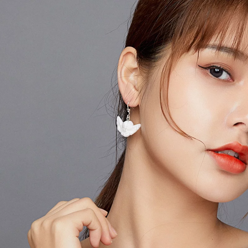 (image pour) Boucles d'oreilles suspendues de style Pandora avec un petit ange - SCE944 - Afficher 4