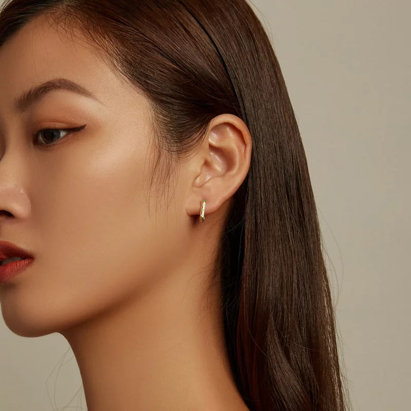 (image pour) Boucles d'oreilles à anneaux de style Pandora avec contraste de couleurs simples - Afficher 5
