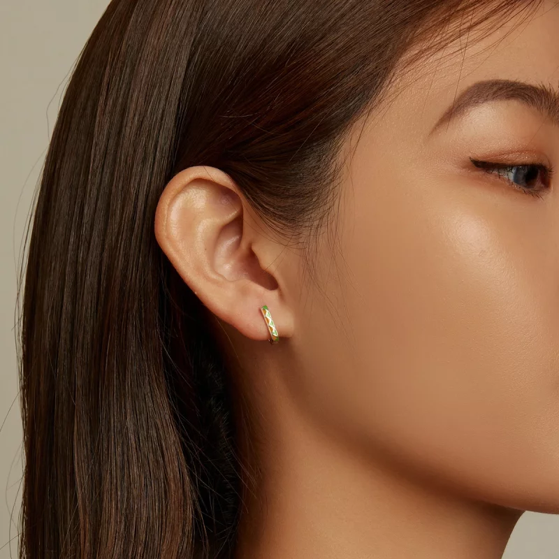 (image pour) Boucles d'oreilles à anneaux de style Pandora avec contraste de couleurs simples - Afficher 7