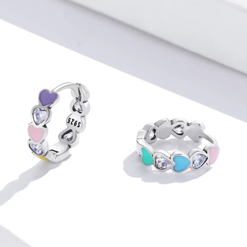 (image pour) Boucles d'oreilles à anneaux en forme de cœur arc-en-ciel de style Pandora - SCE - Afficher 3