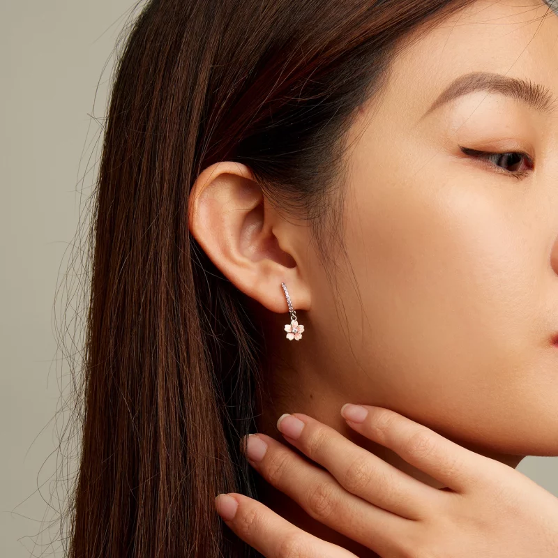 (image pour) Boucles d'oreilles à cerceau style Pandora avec motifs de fleurs de cerisier - S - Afficher 5