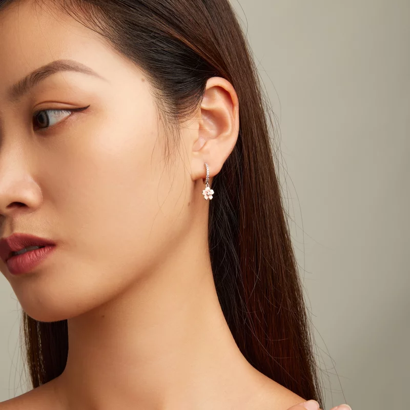 (image pour) Boucles d'oreilles à cerceau style Pandora avec motifs de fleurs de cerisier - S - Afficher 6