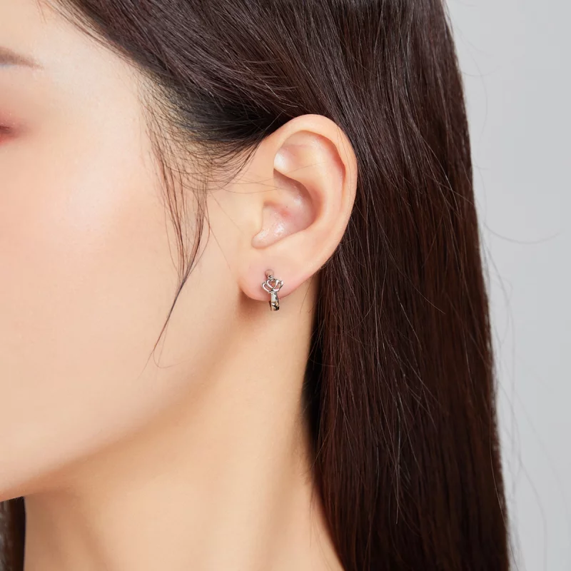 (image pour) Boucles d'oreilles en forme de couronne de style Pandora - SCE1040 - Afficher 5