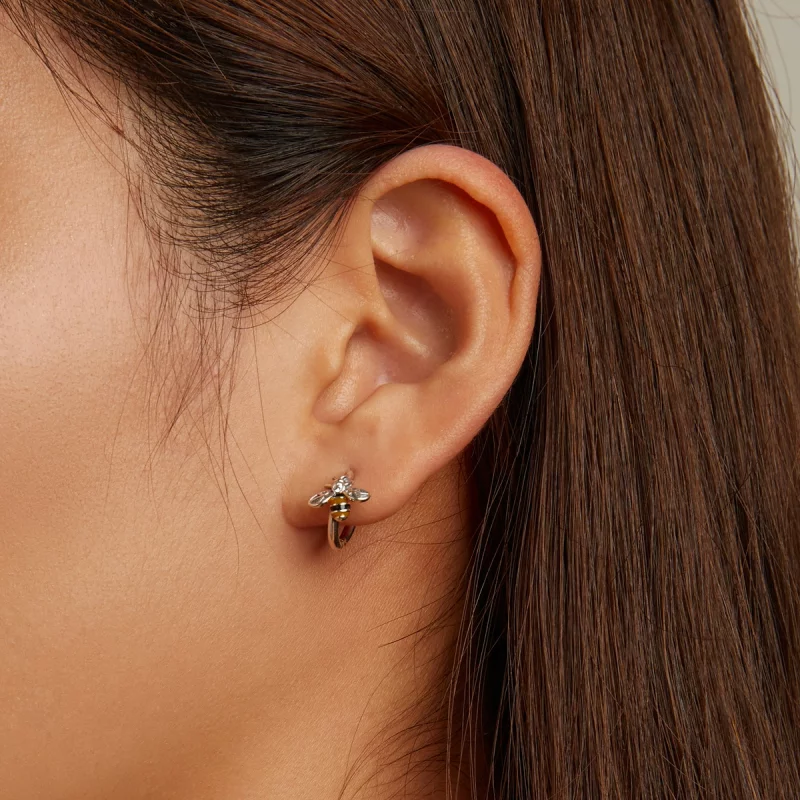(image pour) Boucles d'oreilles à mini créoles style Pandora avec abeille - SCE1337 - Afficher 8