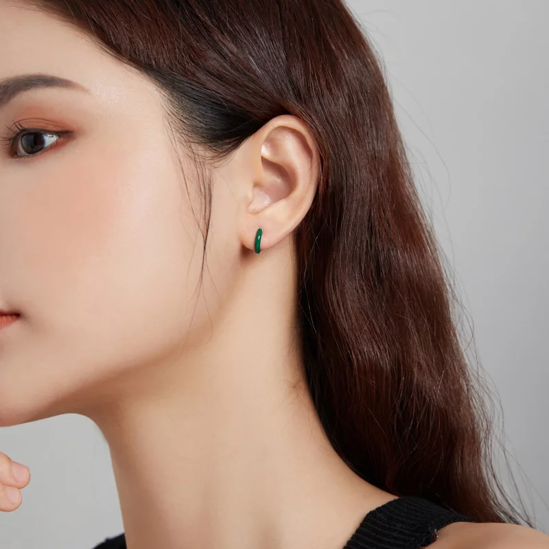 (image pour) Boucles d'oreilles à petit anneau vert de style Pandora - BSE488-GN - Afficher 3