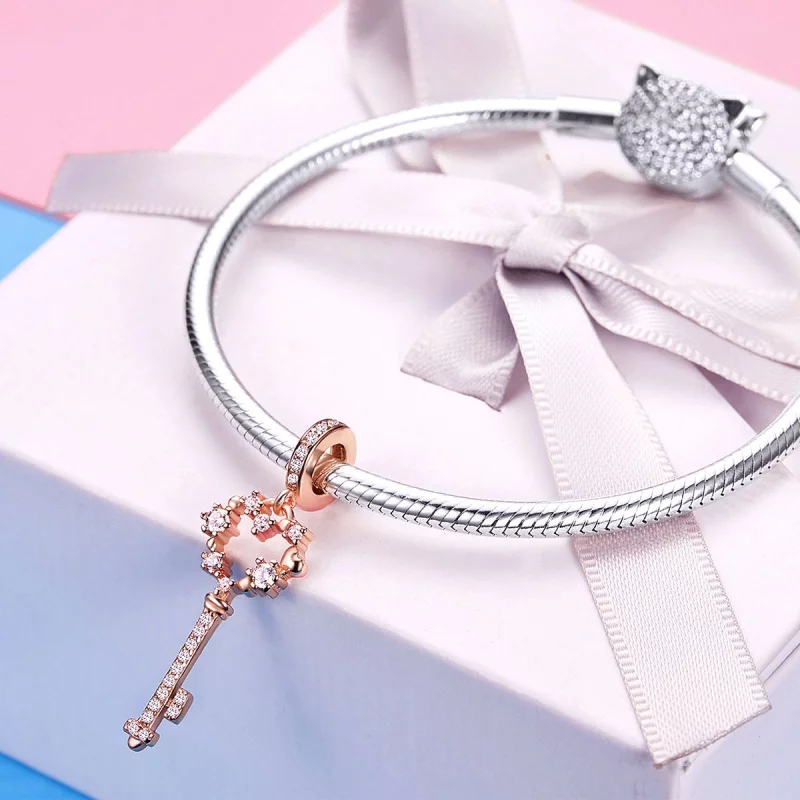 (image pour) Bracelet Jonc Style PANDORA Clé brillante chanceuse - SCC1122 - Afficher 5
