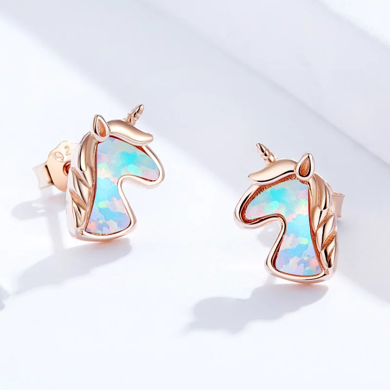 (image pour) Boucles d'oreilles clou de style Pandora avec licorne en opale bleue océanique - - Afficher 4