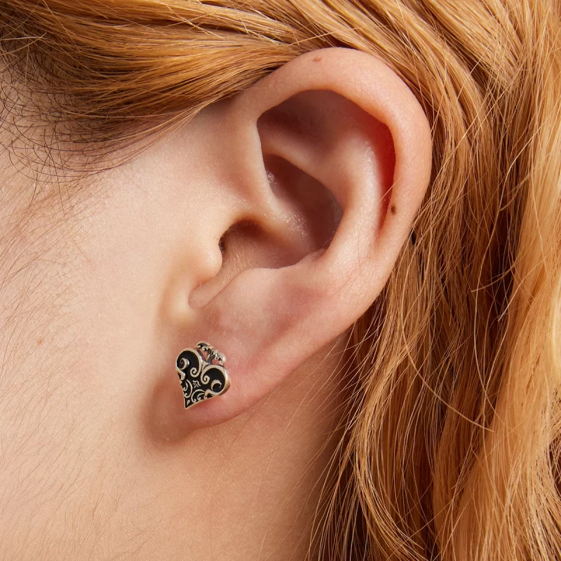 (image pour) Boucles d'oreilles à clous de style Pandora avec des cœurs de poker - SCE1378 - Afficher 5