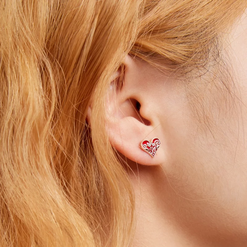 (image pour) Boucles d'oreilles à clous de style Pandora avec des cœurs de poker - SCE1378 - Afficher 7