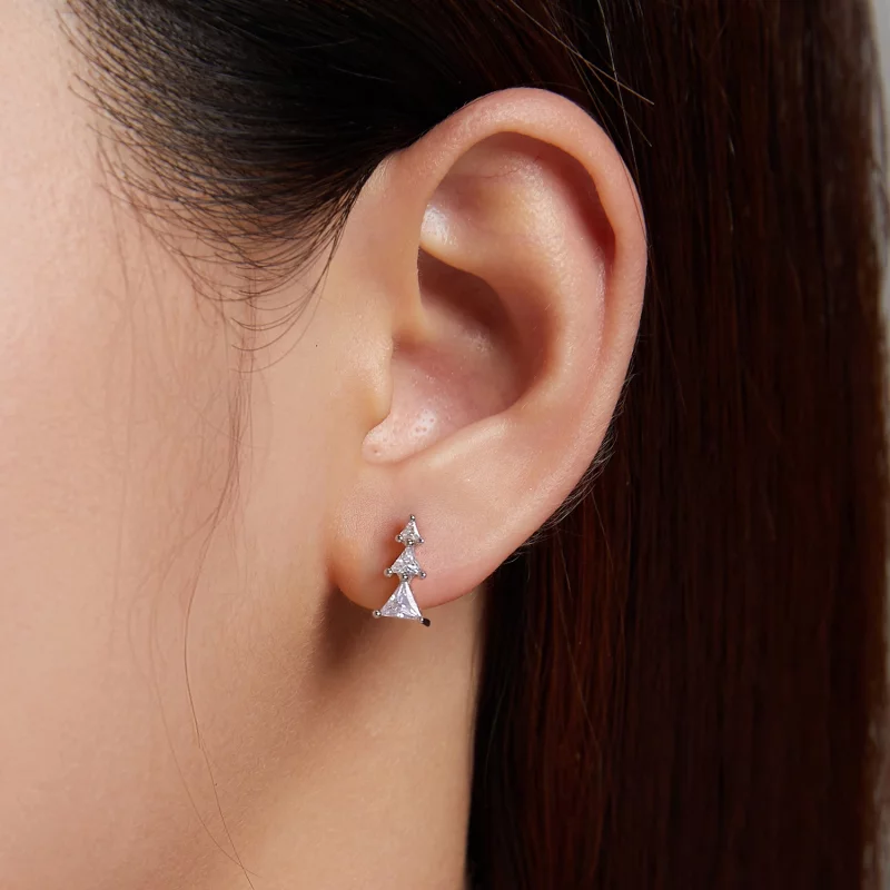 (image pour) Boucles d'oreilles clous délicates de style Pandora avec un sapin de Noël - SCE1 - Afficher 3