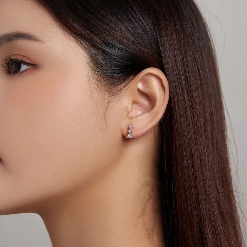 (image pour) Boucles d'oreilles clous délicates de style Pandora avec un sapin de Noël - SCE1 - Afficher 4