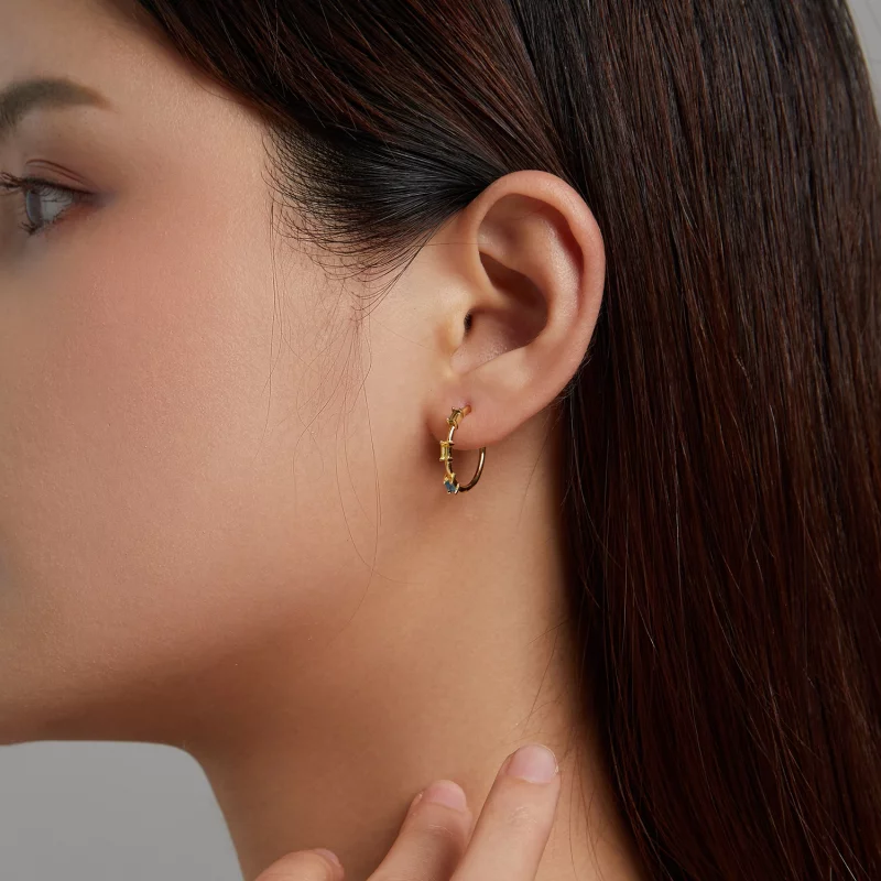 (image pour) Boucles d'oreilles à clous en zircon coloré de style Pandora - SCE1211 - Afficher 3