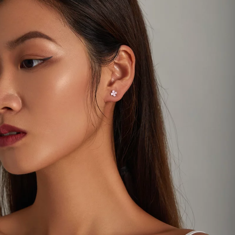 (image pour) Boucles d'oreilles clous style Pandora avec des fleurs roses - SCE1286 - Afficher 5