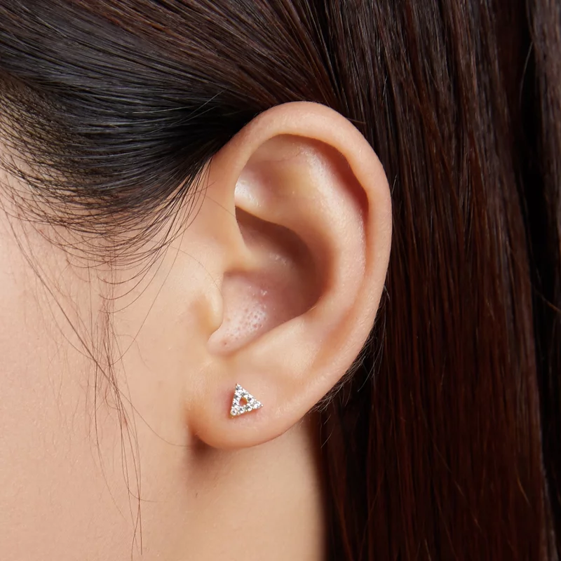 (image pour) Style Pandora Boucles d'oreilles clous triangulaires brillants - SCE1220 - Afficher 3