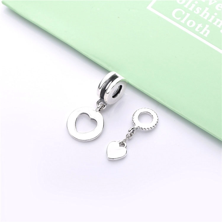 (image pour) Charm pendant PANDORA Tiens ton coeur fendu 798115 - Afficher 4