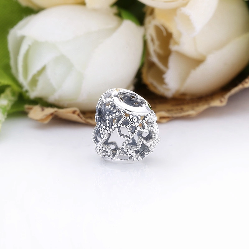 (image pour) Charm Argent Pandora Étoiles de coeur ajourés et de perles 798462C00 - Afficher 4