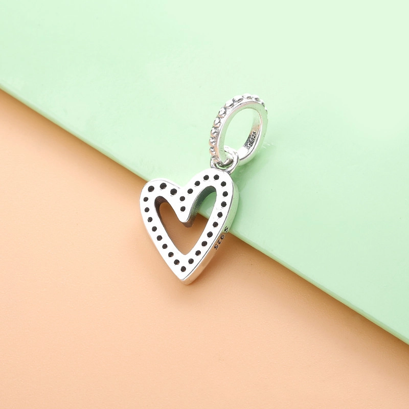 (image pour) Collier Pendant Pandora Esquisse de Cœur Scintillant 398688C01 - Afficher 5